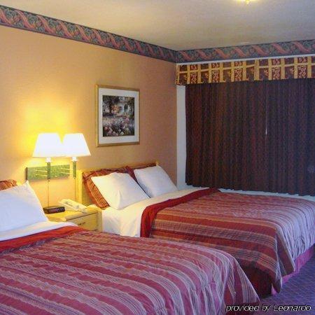 Muir Lodge Motel Martinez Kamer foto