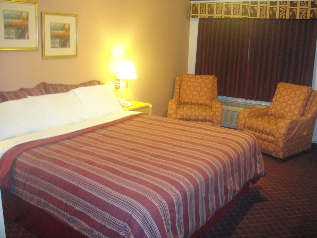 Muir Lodge Motel Martinez Kamer foto
