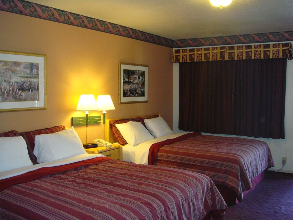 Muir Lodge Motel Martinez Kamer foto